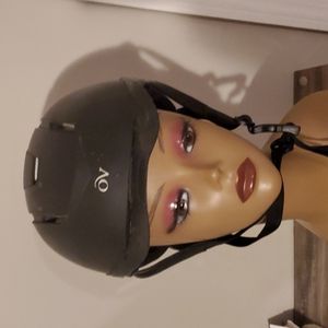 Womens/Youth S/M Adjustable Ovation Riding Helmet